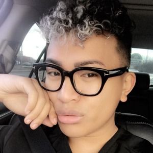 Meet your Posher, Rjay